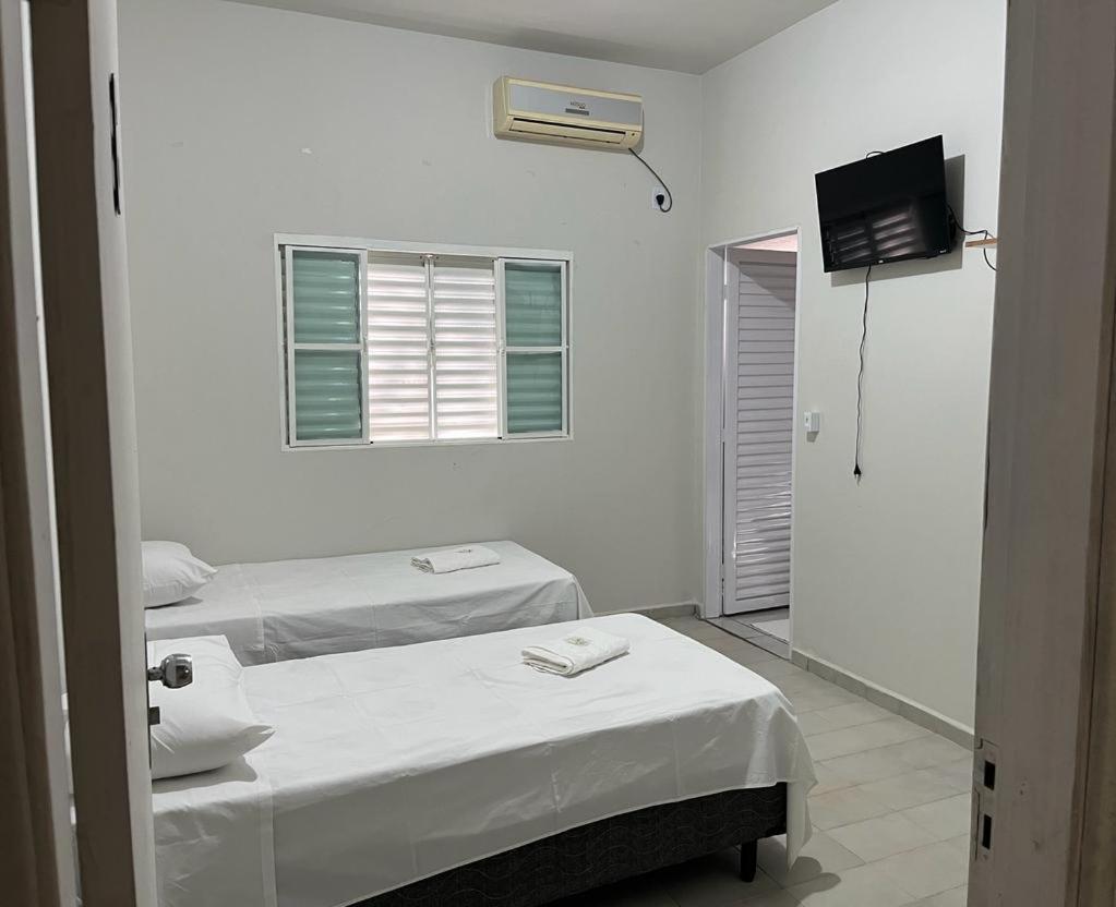 Hotel E Pousada 3 Irmaos Coxim Ngoại thất bức ảnh